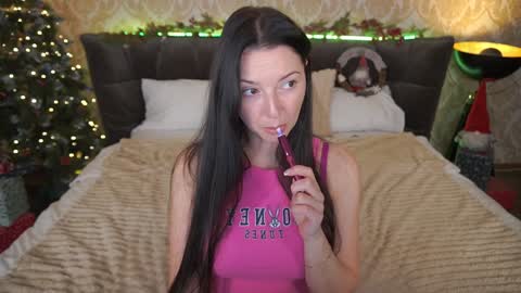 Emily online show from January 8, 2:46 pm