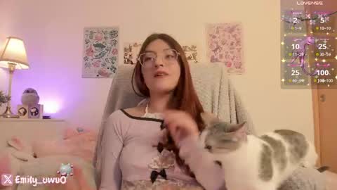 Snapshot of emilyincb1 chatting on July 23, 1:58 am first stream May 5 ig online show from July 23, 1:58 am