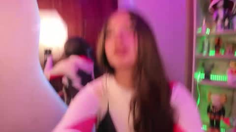 VALEEEN online show from December 12, 7:15 pm