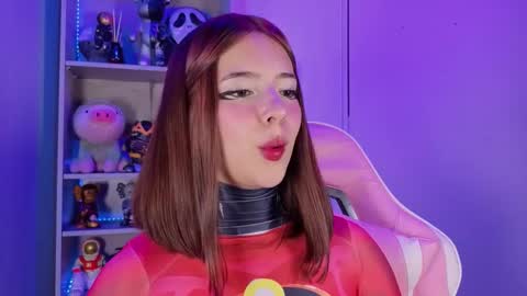 VALEEEN online show from November 2, 4:20 pm