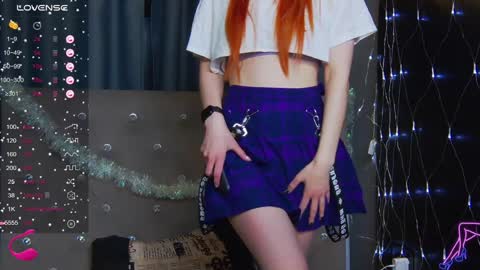 EmilyKents online show from December 31, 1:26 am