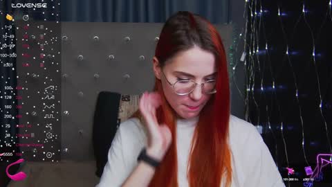 EmilyKents online show from January 17, 4:39 am