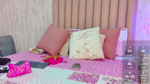 My IG - EmilyParker   online show from November 9, 3:21 pm