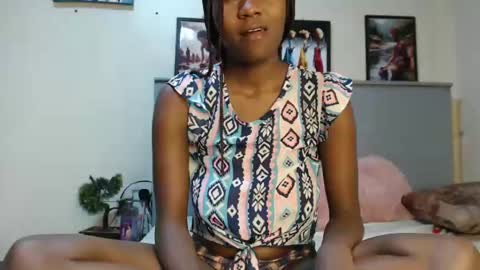 Emilly online show from January 22, 12:27 am