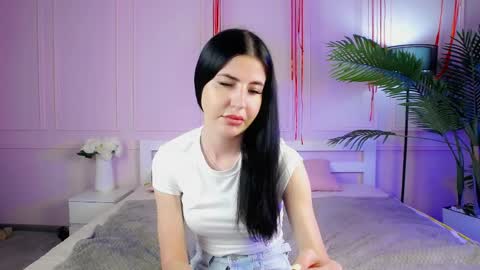 Emily online show from June 8, 1:28 am