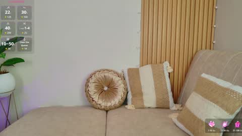 Emily  online show from November 21, 10:03 am