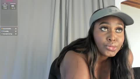 Snapshot of emilyrojas chatting on January 31, 2:07 pm emilyrojas online show from January 31, 2:07 pm