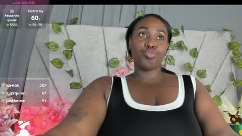 Snapshot of emilyrojas chatting on March 10, 6:45 pm emilyrojas online show from March 10, 6:45 pm
