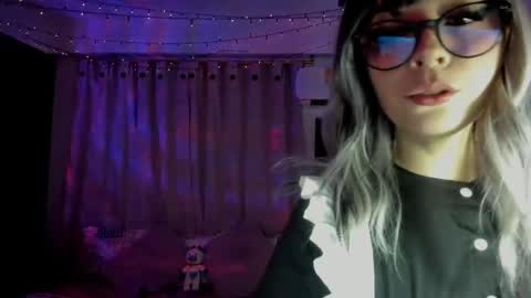 EMILY online show from January 27, 5:14 am