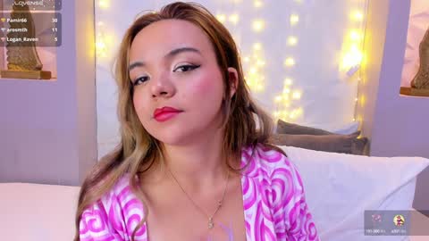 EMILY online show from December 3, 1:19 am