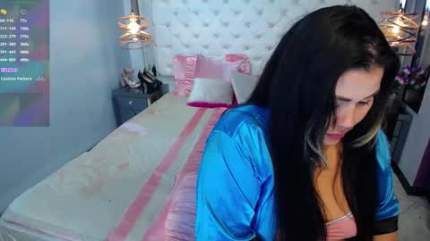 Emily online show from December 3, 3:55 pm