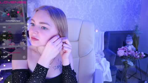  MY NAME IS Emily WELCOME EVERYONE I WILL BE HAPPY TO GIVE YOU WHAT YOU HAVE DREAMED OF FOR SO LONG online show from December 14, 9:24 pm