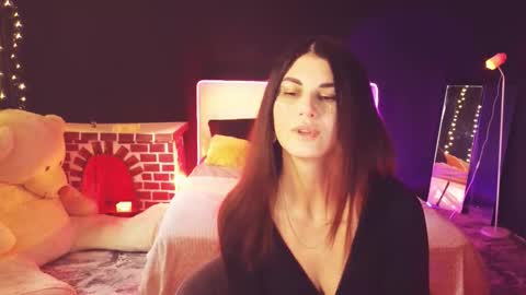 Emily online show from February 1, 2:32 am