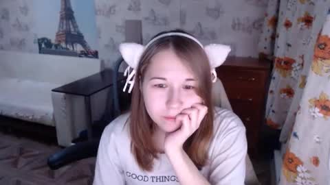 Snapshot of emilyway chatting on December 12, 10:45 am emilyway online show from December 12, 10:45 am