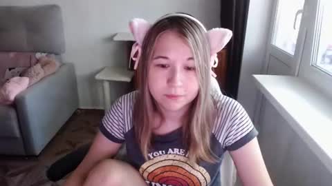Snapshot of emilyway chatting on July 8, 4:28 am emilyway online show from July 8, 4:28 am