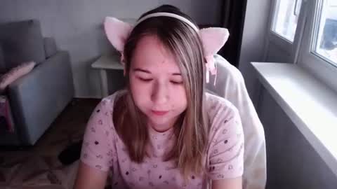 Snapshot of emilyway chatting on July 19, 10:52 am emilyway online show from July 19, 10:52 am
