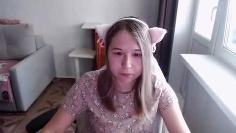 Snapshot of emilyway chatting on July 22, 11:46 am emilyway online show from July 22, 11:46 am