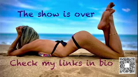 Snapshot of emilyweed chatting on January 27, 1:19 pm Emily ----  online show from January 27, 1:19 pm