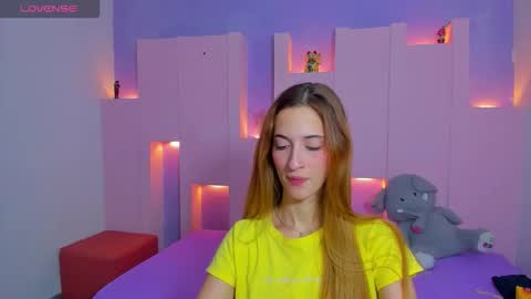 emilywilliis online show from February 24, 1:14 am