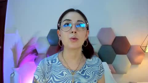 Emilyy Watson online show from September 23, 12:57 am