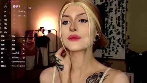 emimiy online show from November 9, 3:27 am