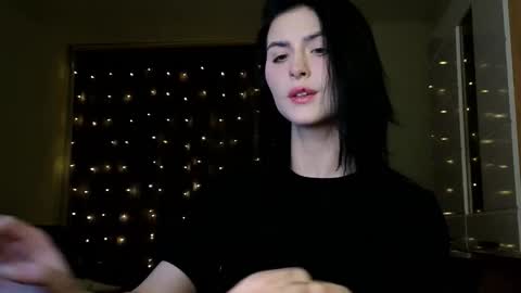 emimiy online show from February 4, 1:00 am