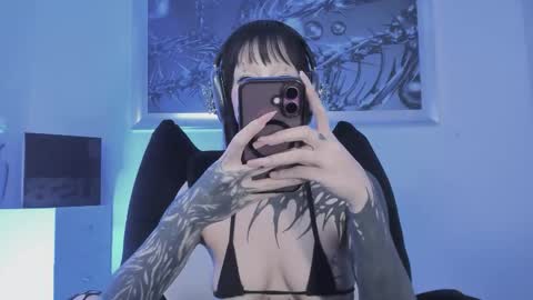 ELLE DANIELLE online show from March 3, 7:03 am