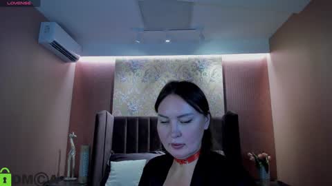 Emm online show from January 18, 7:04 pm