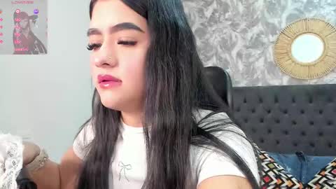 emma  online show from October 10, 12:15 pm