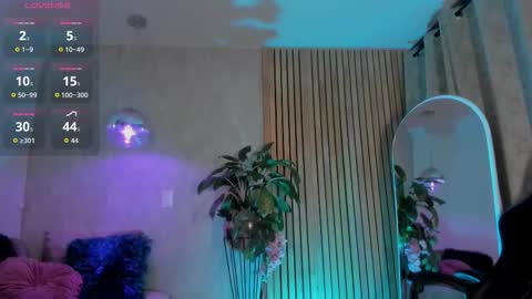   online show from October 15, 11:16 pm