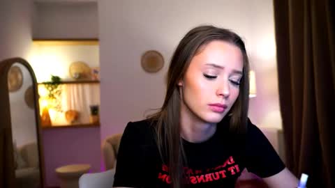 Your Emma online show from December 6, 11:14 pm