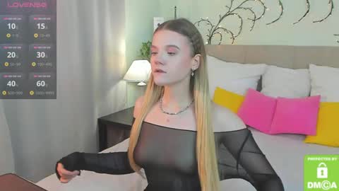 emma__peach online show from June 9, 7:42 am