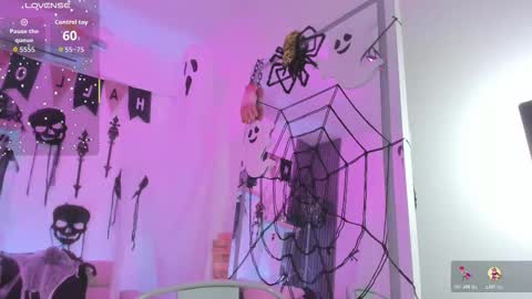 Alice online show from October 29, 12:07 pm