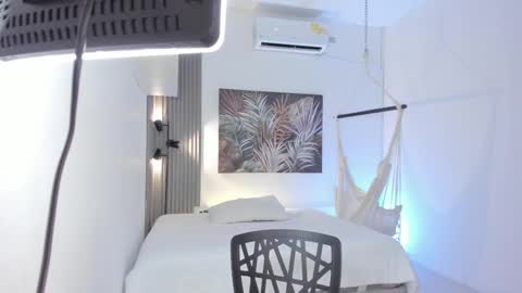 Alice online show from March 26, 10:54 am