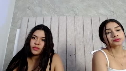 emma_and_aysha online show from February 20, 5:29 pm