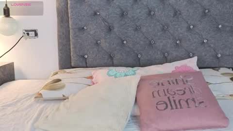 Emma online show from December 16, 5:45 am