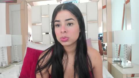 Emma Castillo online show from March 1, 8:53 pm