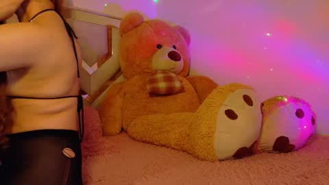  Emma  online show from September 23, 11:30 pm