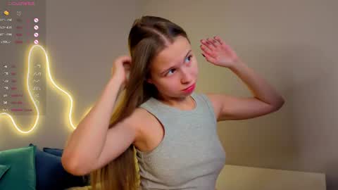 Emma online show from June 26, 2:16 am