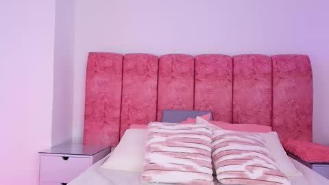 Emma online show from November 13, 3:16 am