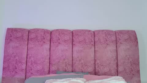 Emma online show from January 9, 3:09 am