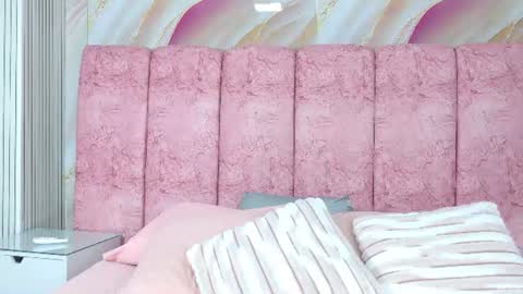 Emma online show from June 26, 3:11 am