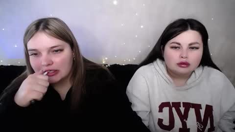 Snapshot of emma_dorn chatting on March 22, 9:56 am Eva online show from March 22, 9:56 am