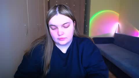 Snapshot of emma_dorn chatting on March 30, 9:32 am Eva online show from March 30, 9:32 am