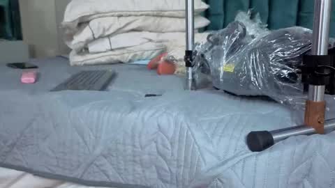 Emma online show from November 29, 9:07 pm