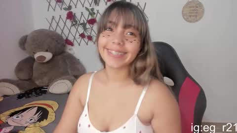 Snapshot of emma_grayys chatting on November 23, 5:40 am emma_grayys online show from November 23, 5:40 am