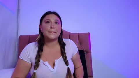 Emma Miel  online show from February 19, 3:35 am