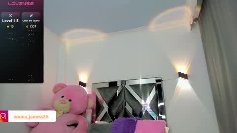 emma_jamess online show from January 29, 7:15 am