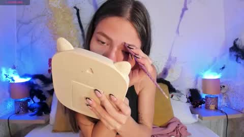 Snapshot of emma_jhoons chatting on October 23, 11:09 am emma_jhoons online show from October 23, 11:09 am