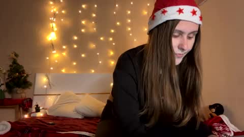 emma_just online show from December 28, 5:03 pm